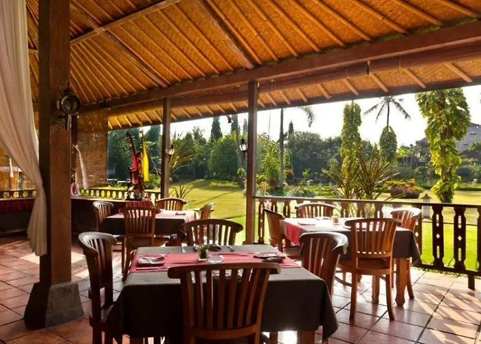 Hotel White Rose Kuta - &